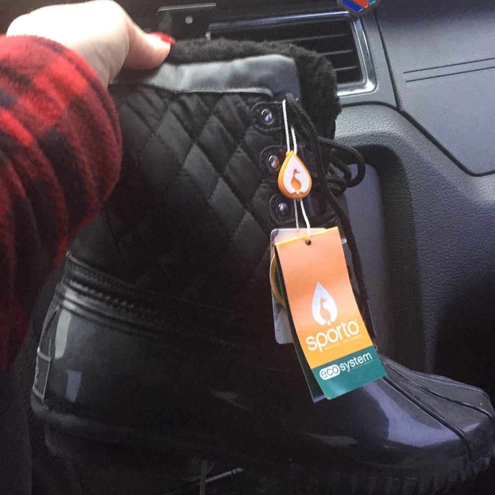 Waterproof Sporto eco system rain boots!!